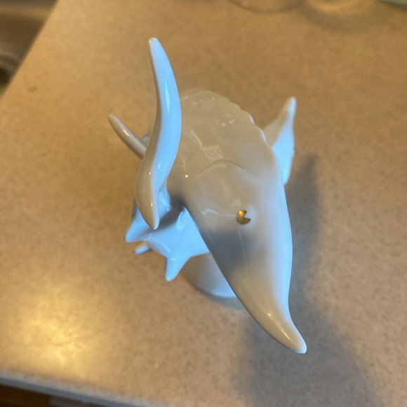 Hollohazi made in Hungary. Porcelain hand painted Sturgeon    Like new - Picture 3 of 5